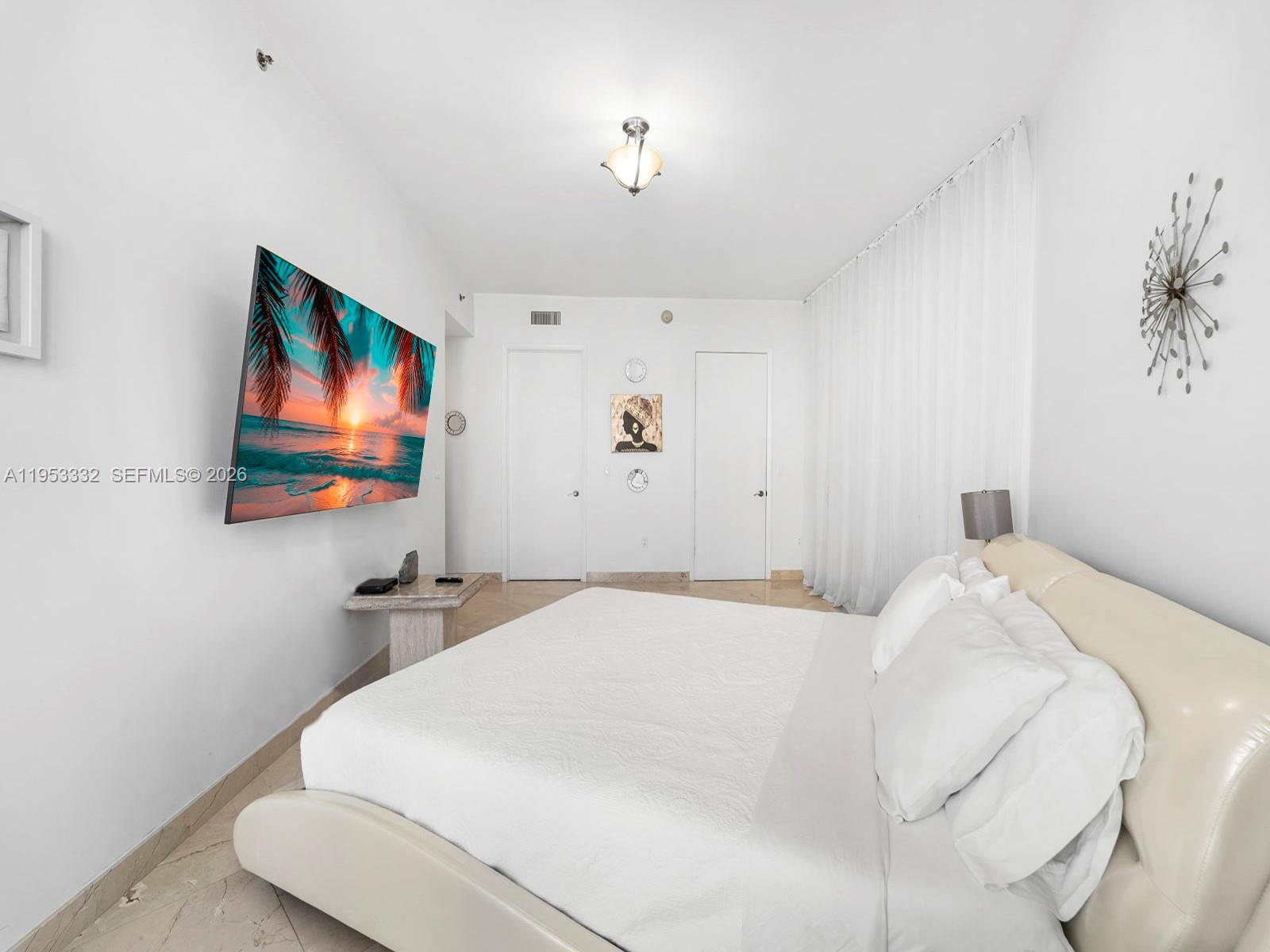 15901 Collins Ave #405, Sunny Isles Beach FL 33160
