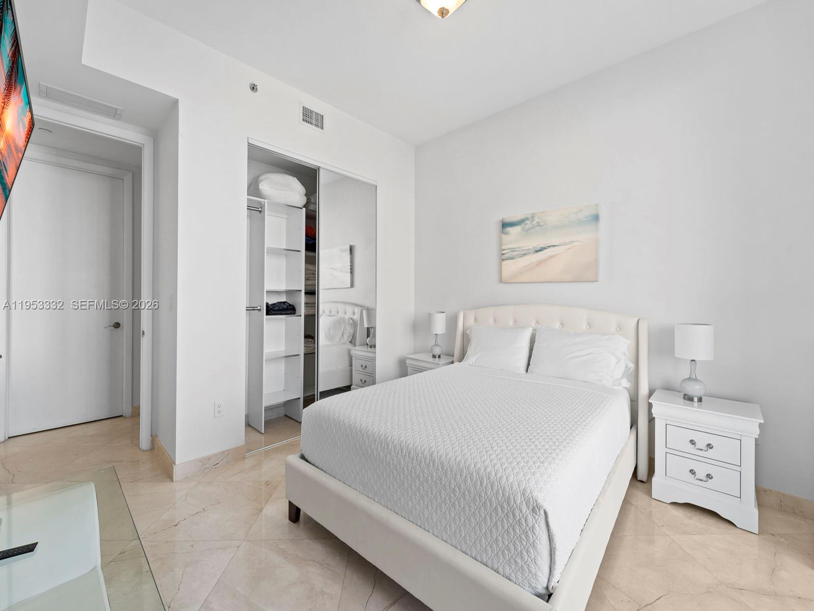 15901 Collins Ave #405, Sunny Isles Beach FL 33160