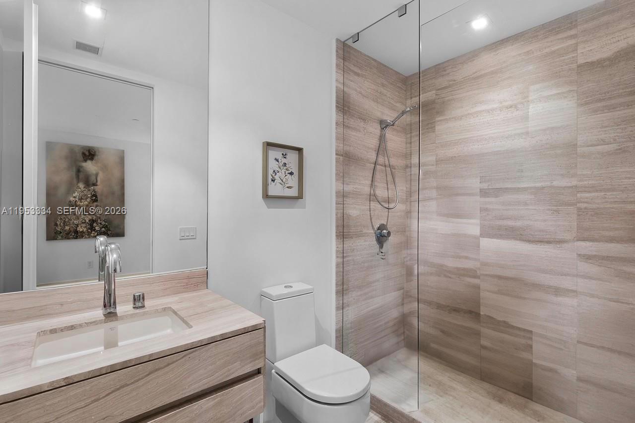 18975 Collins Ave #2101, Sunny Isles Beach FL 33160