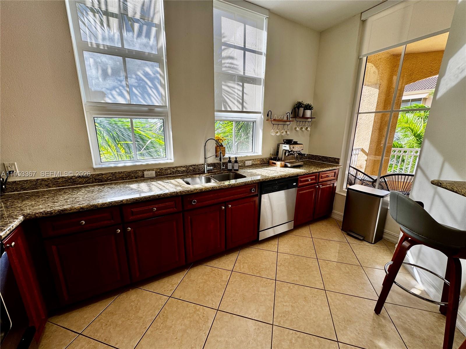 3001 NE 185th St #514, Aventura FL 33180