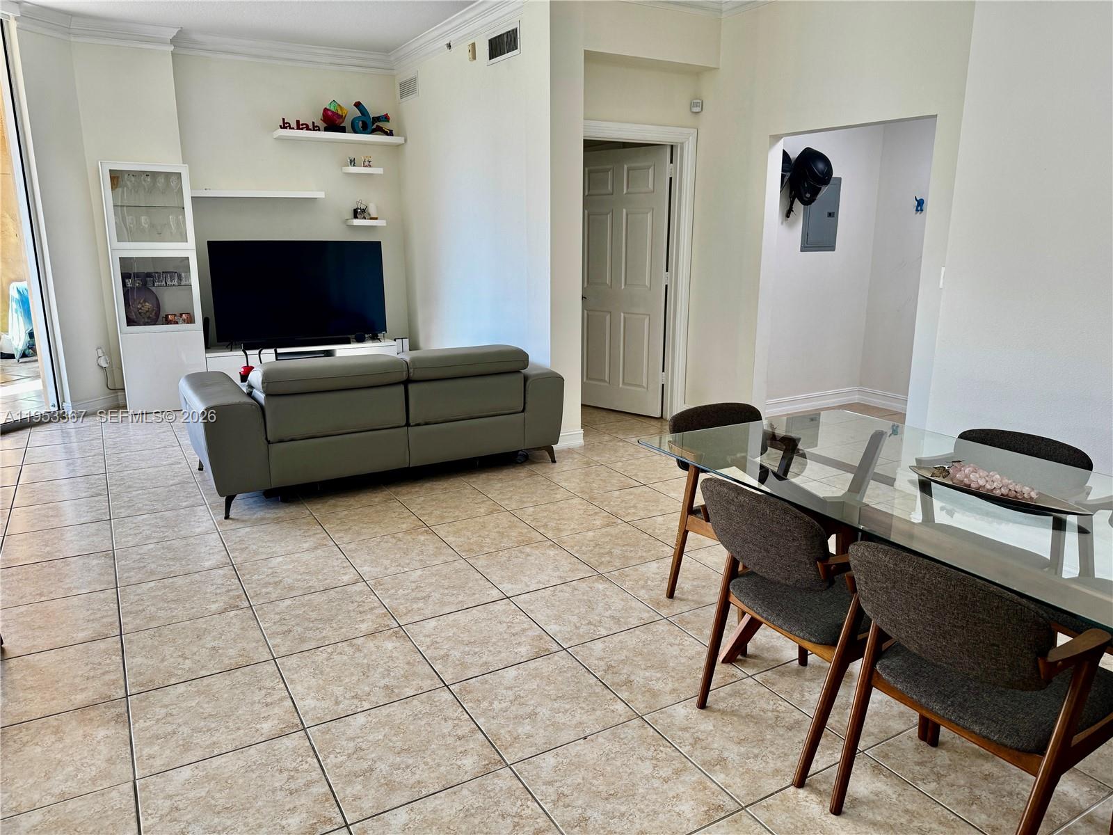 3001 NE 185th St #514, Aventura FL 33180