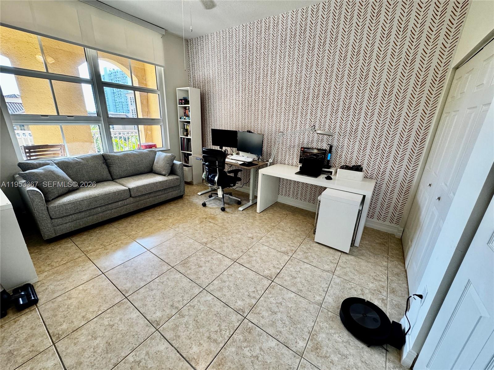 3001 NE 185th St #514, Aventura FL 33180