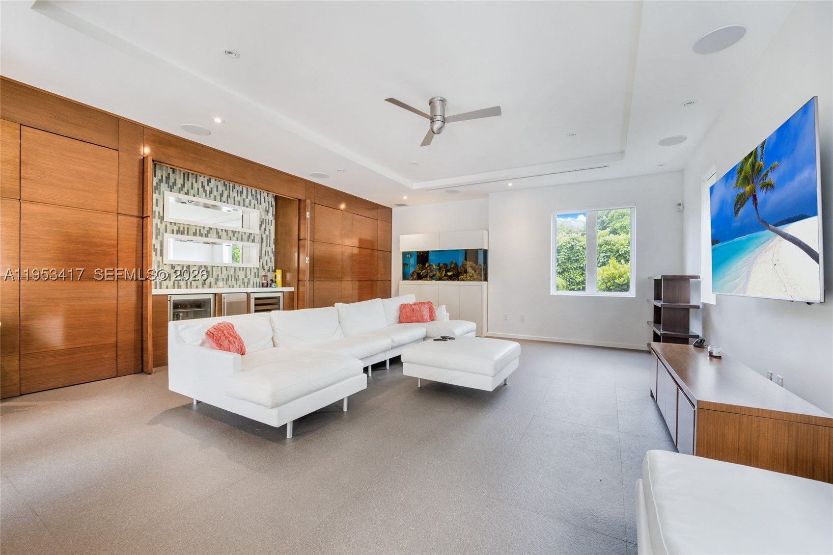 6900 Barquera St, Coral Gables FL 33146