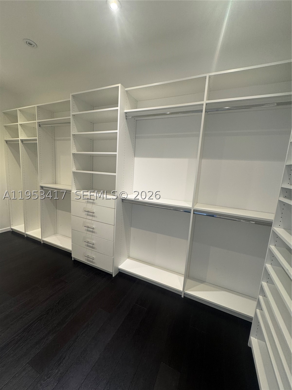 6900 Barquera St, Coral Gables FL 33146