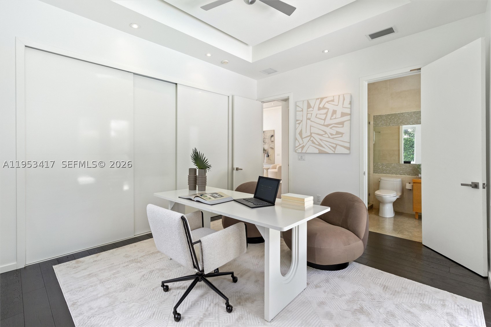 6900 Barquera St, Coral Gables FL 33146