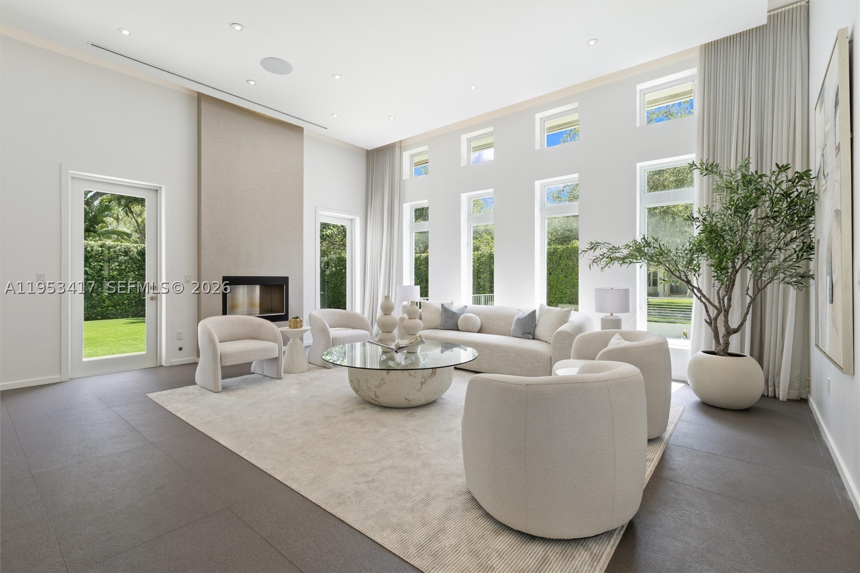 6900 Barquera St, Coral Gables FL 33146
