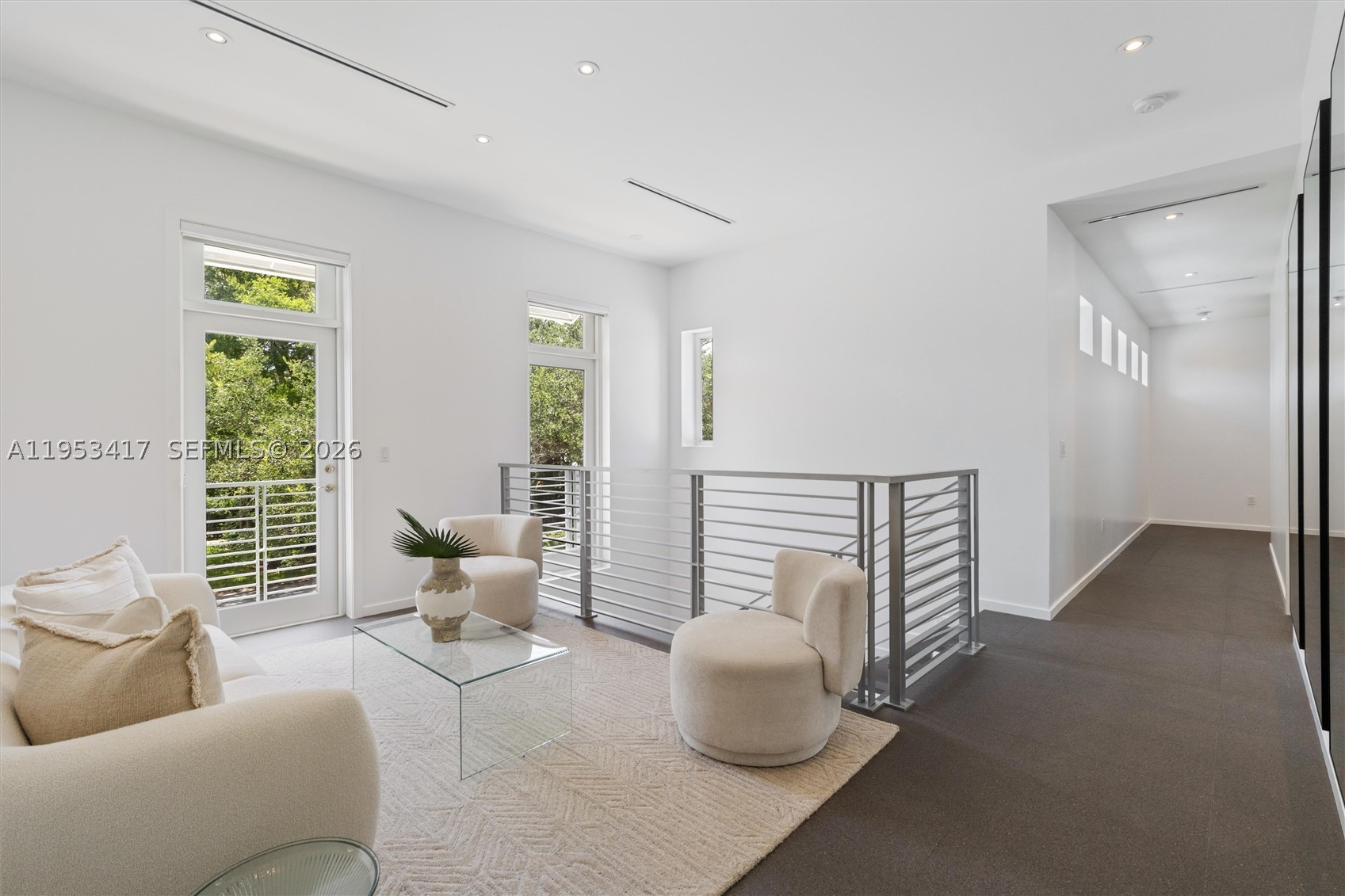 6900 Barquera St, Coral Gables FL 33146