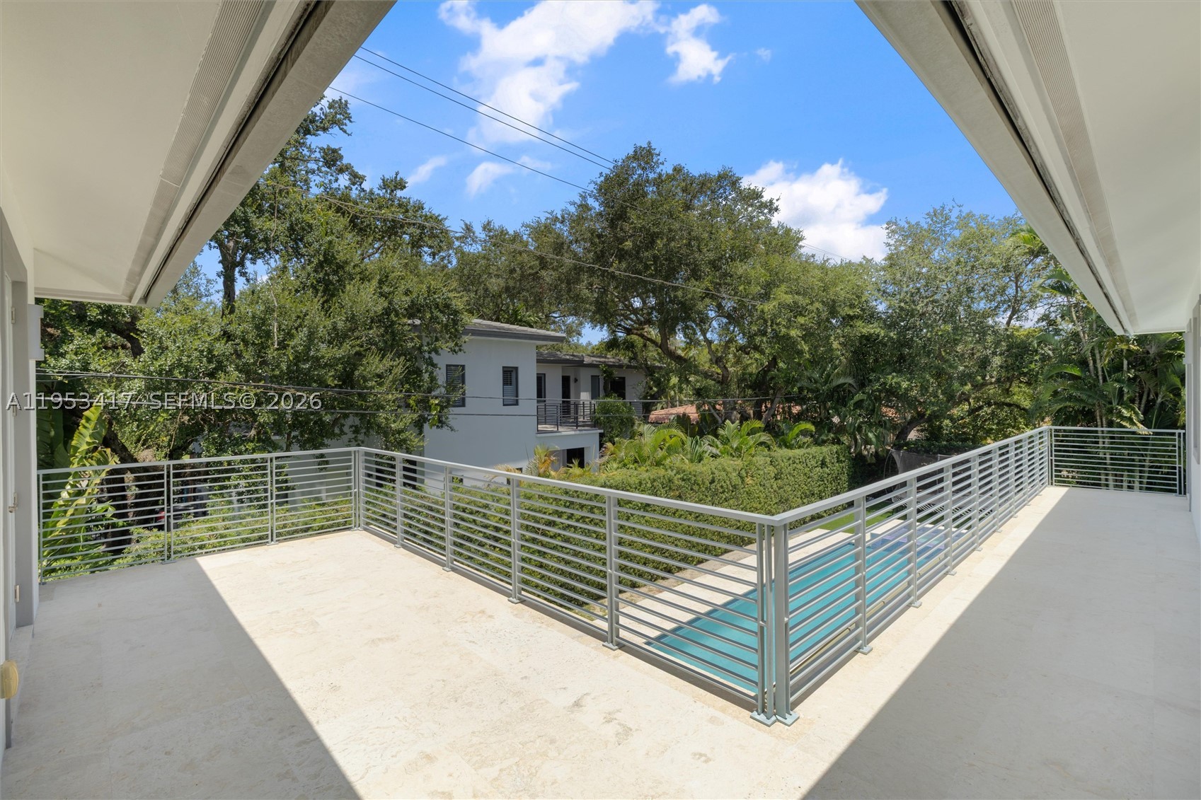 6900 Barquera St, Coral Gables FL 33146