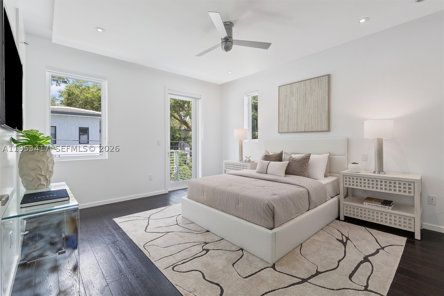 6900 Barquera St, Coral Gables FL 33146
