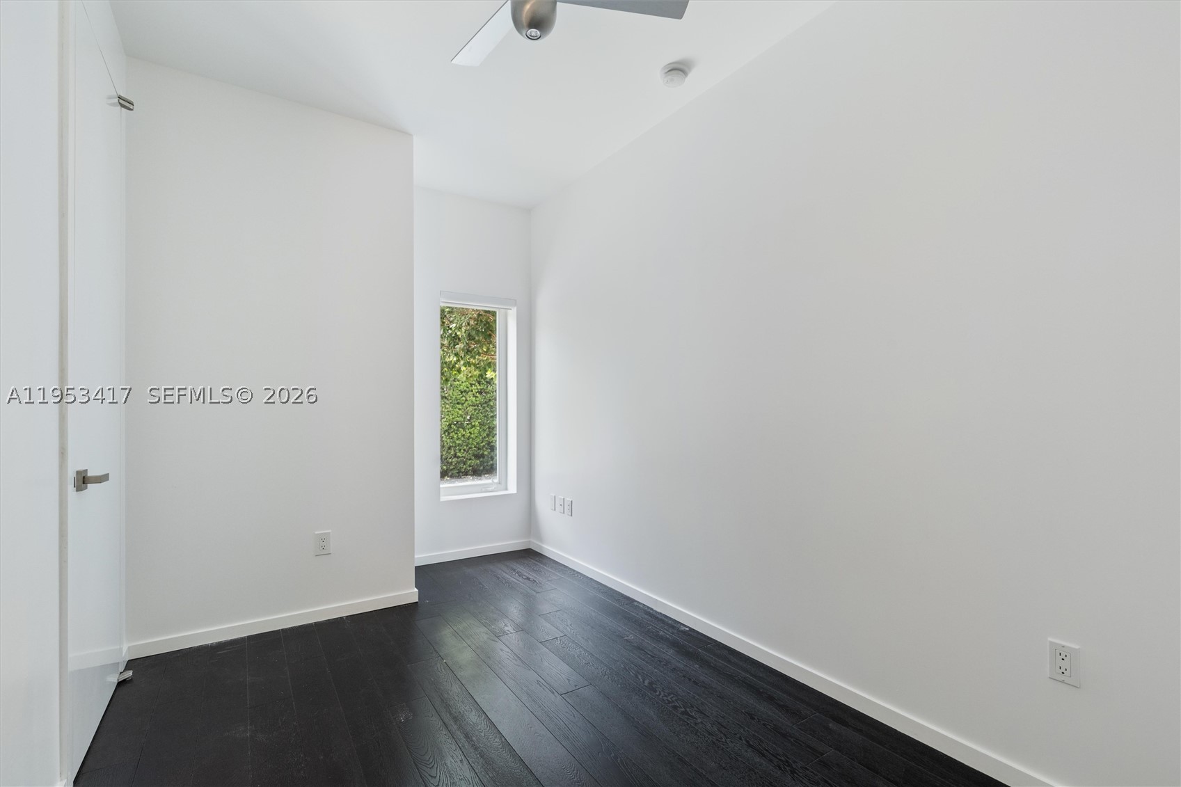 6900 Barquera St, Coral Gables FL 33146