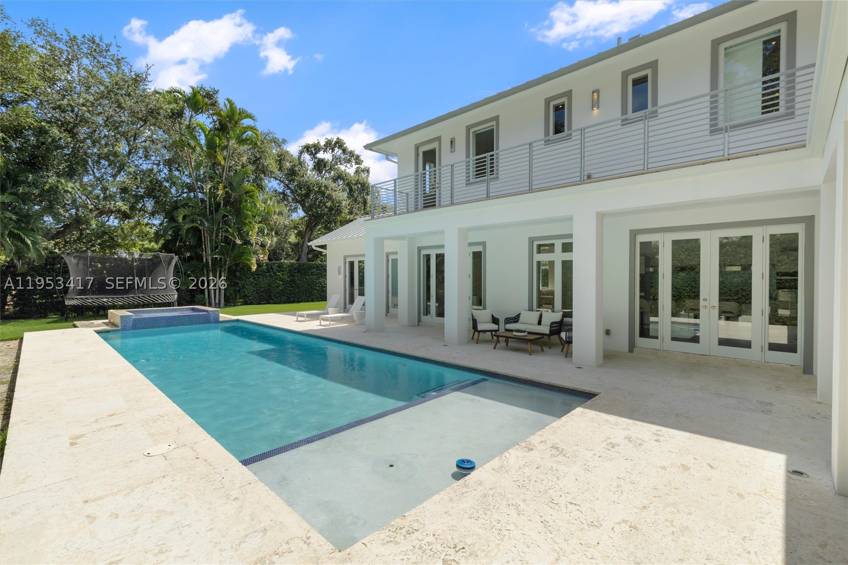 6900 Barquera St, Coral Gables FL 33146