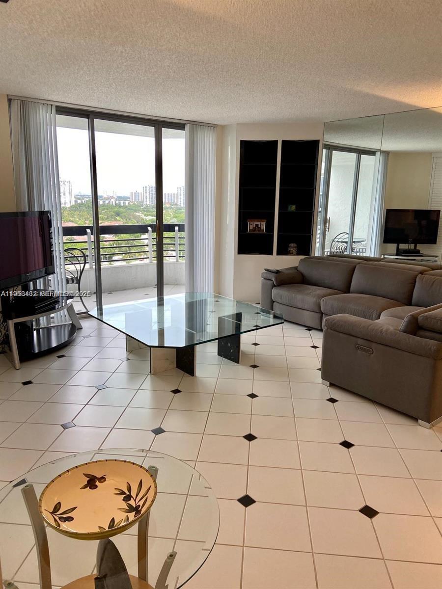 3530 Mystic Pointe Dr #1708, Aventura FL 33180