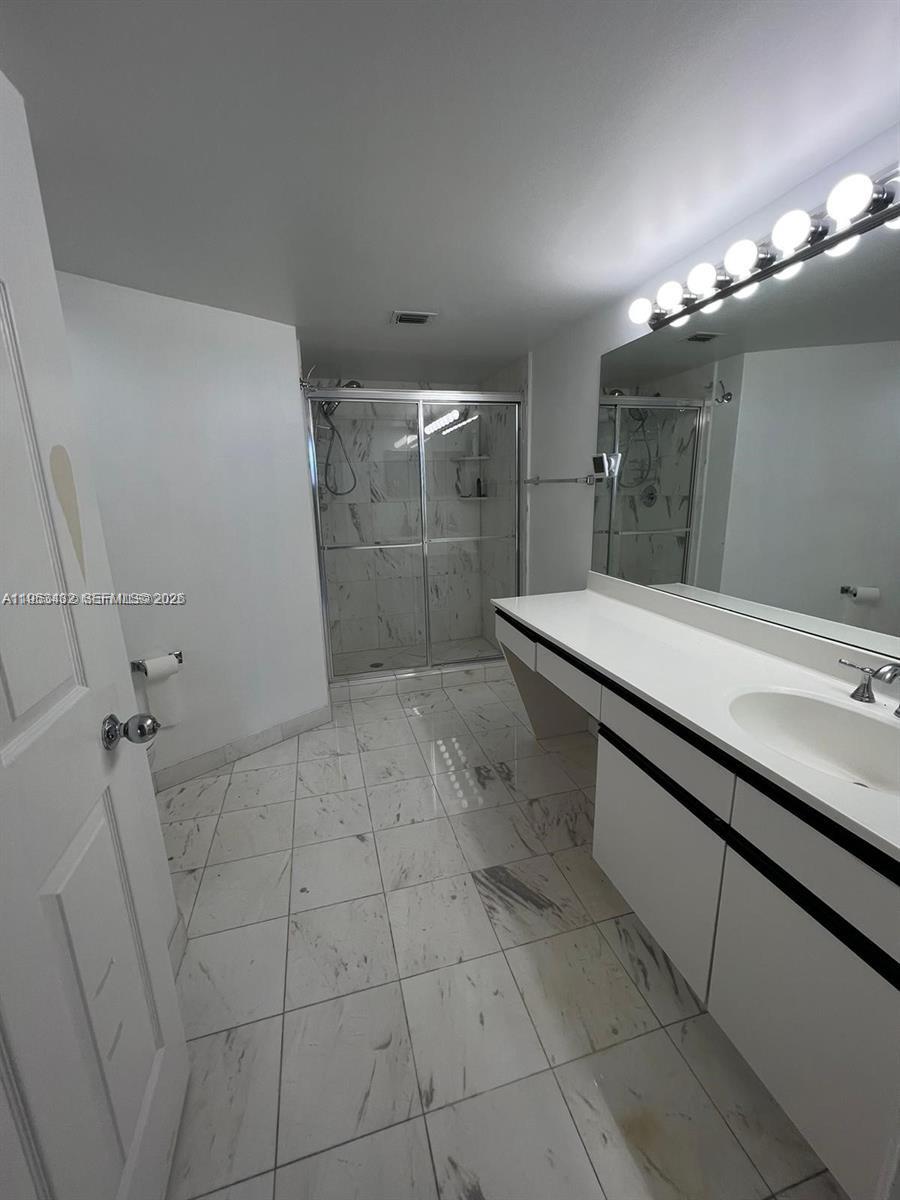 3530 Mystic Pointe Dr #1708, Aventura FL 33180