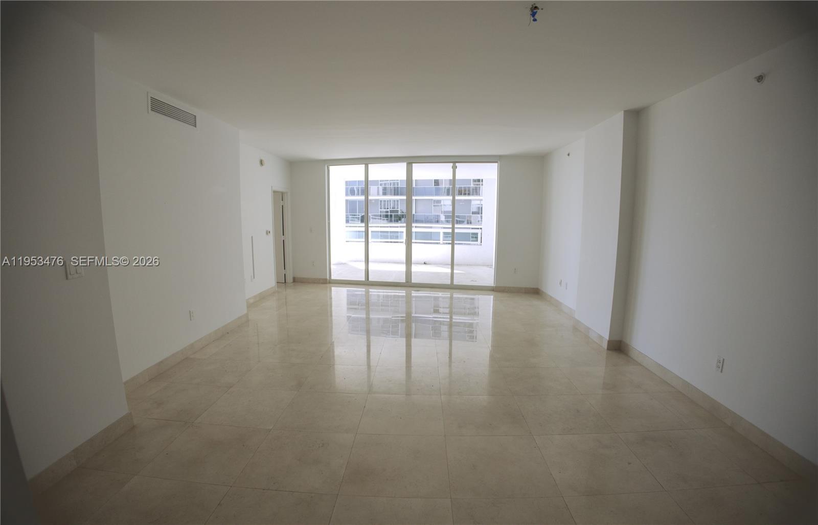 1800 N Bayshore Dr #911, Miami FL 33132