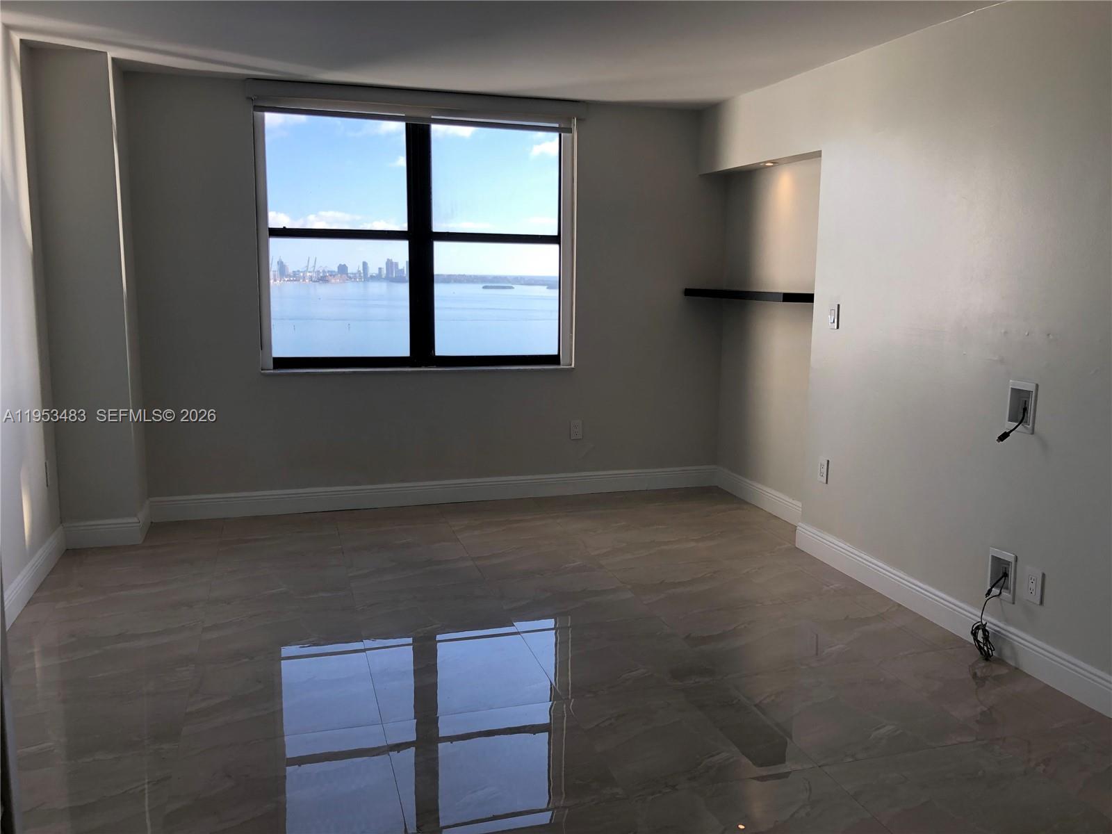 2333 Brickell Ave #2609, Miami FL 33129
