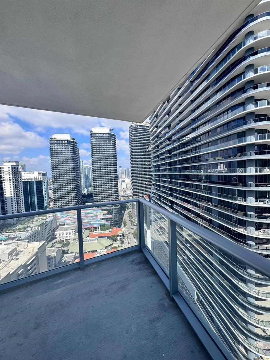 1100 S Miami Ave #3010, Miami FL 33130