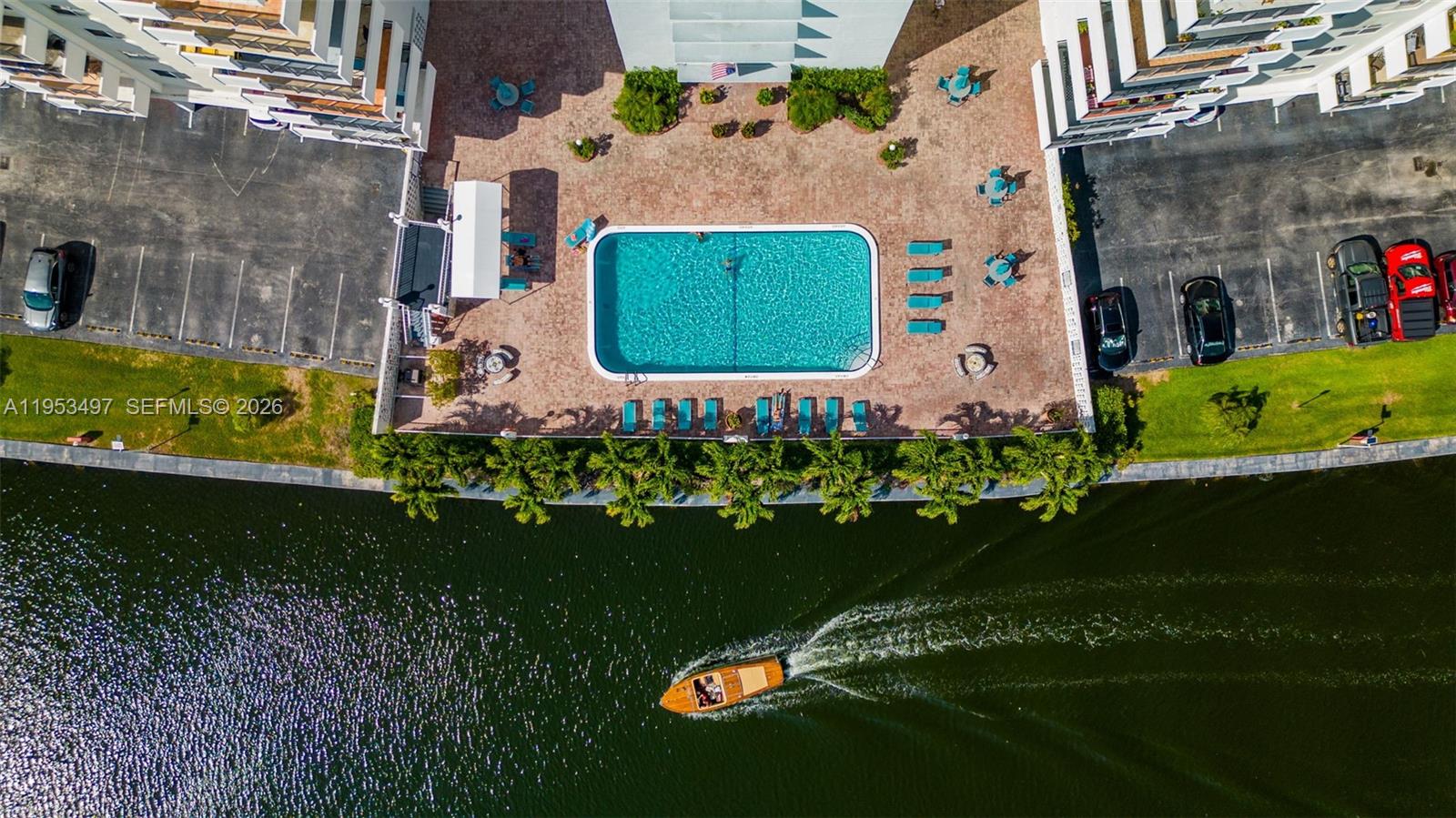 401 Golden Isles Dr #304, Hallandale Beach FL 33009