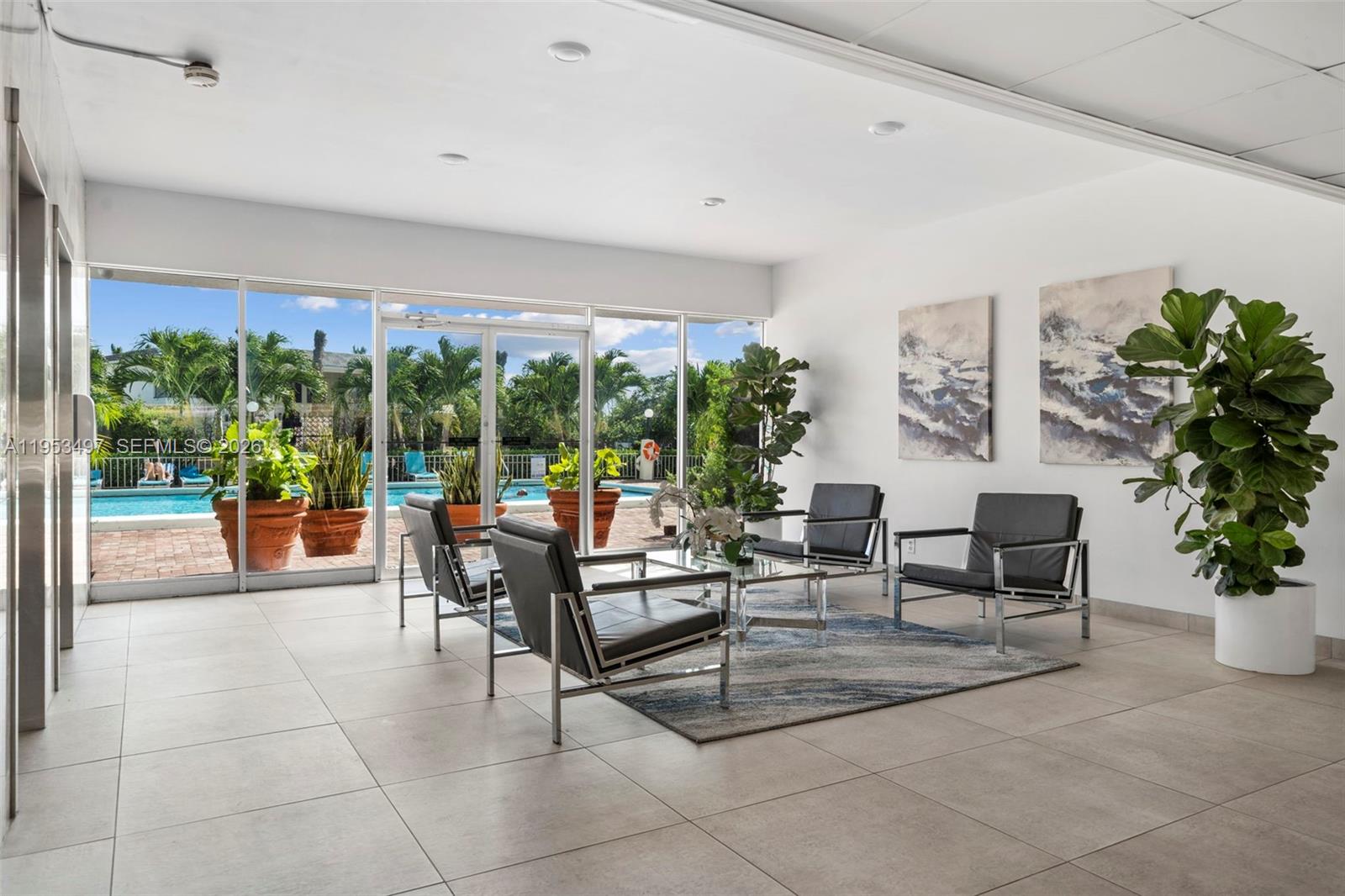 401 Golden Isles Dr #304, Hallandale Beach FL 33009