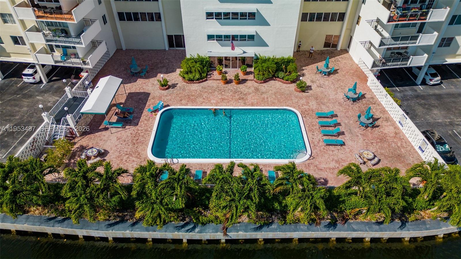 401 Golden Isles Dr #304, Hallandale Beach FL 33009