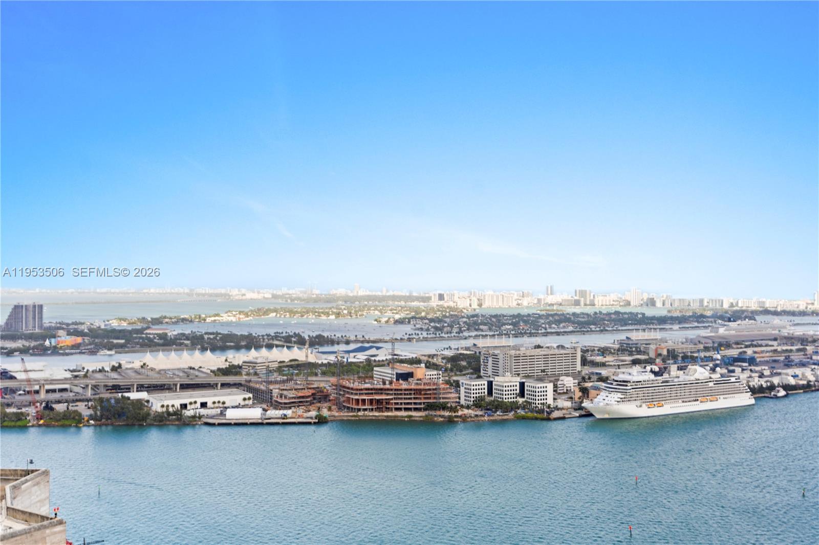 335 S Biscayne Blvd #UPH02, Miami FL 33131