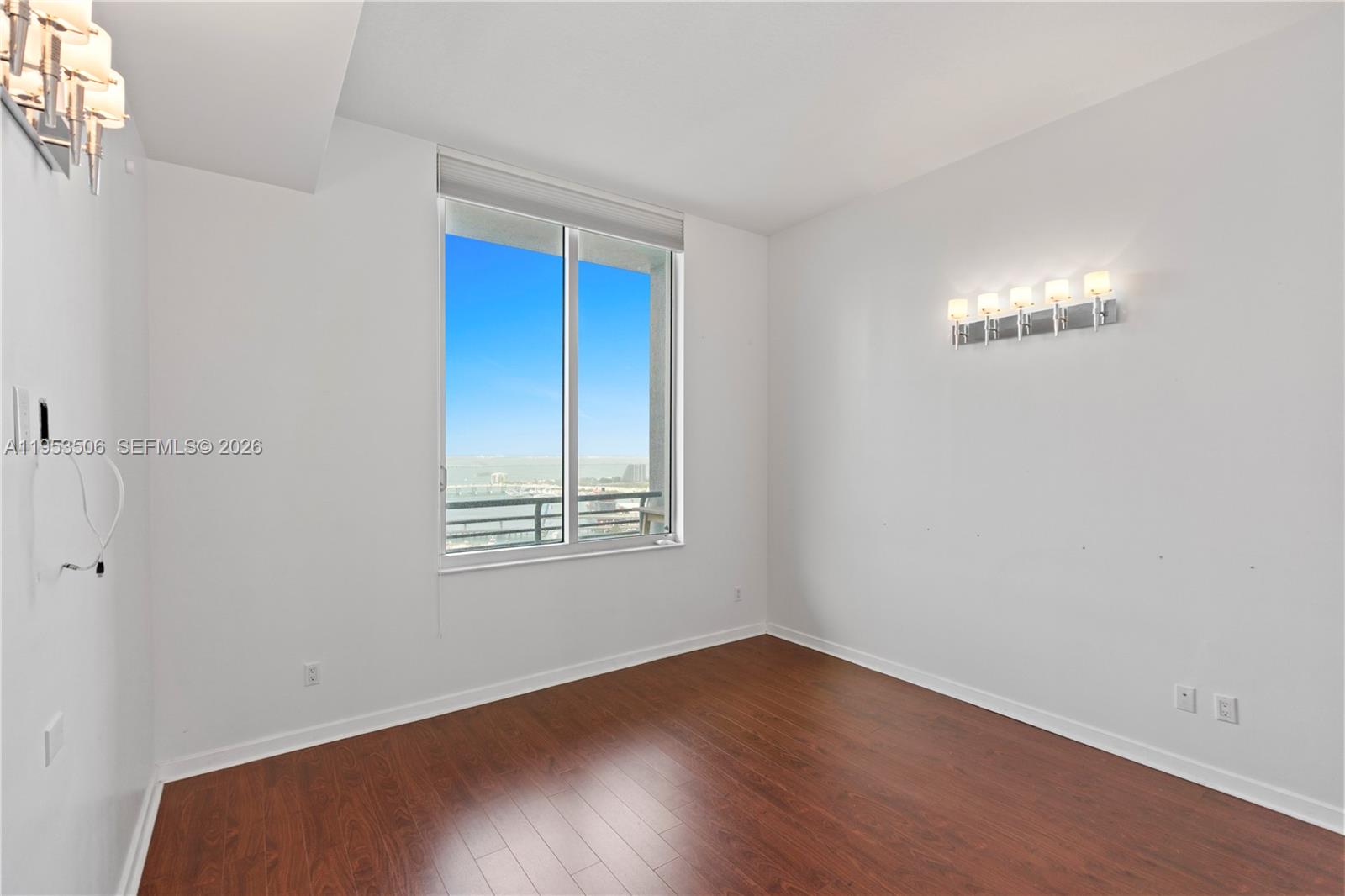 335 S Biscayne Blvd #UPH02, Miami FL 33131
