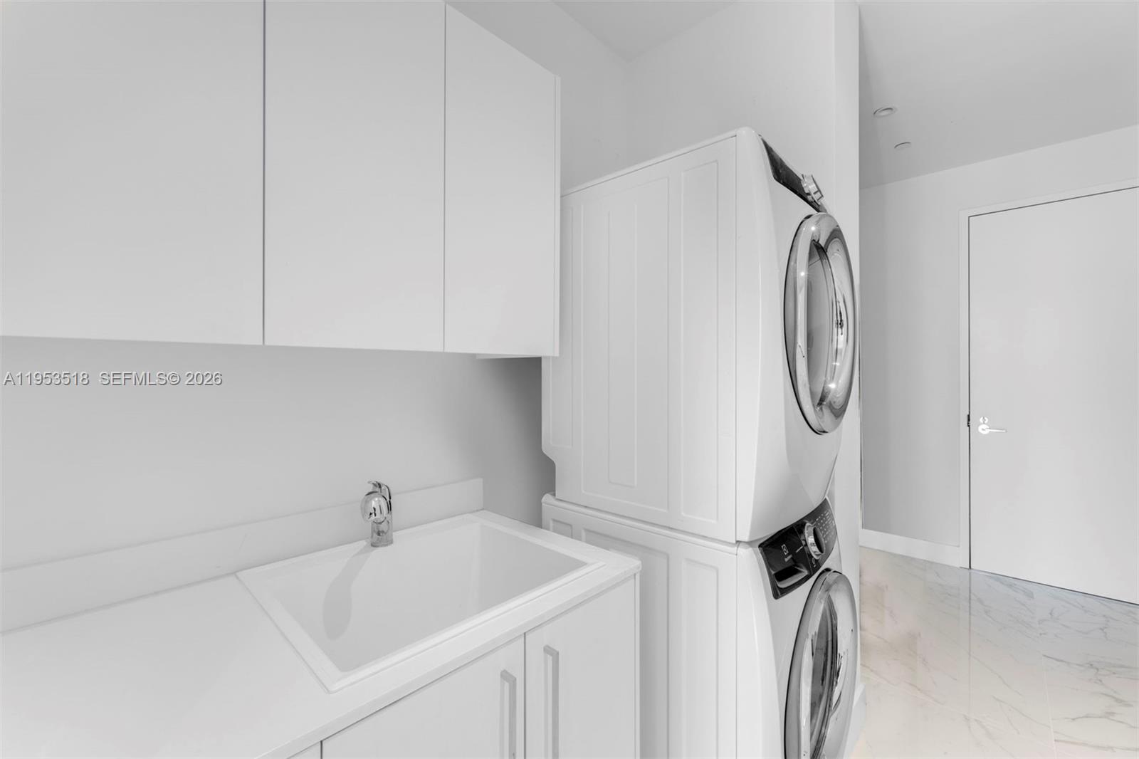15701 Collins Ave #4701, Sunny Isles Beach FL 33160