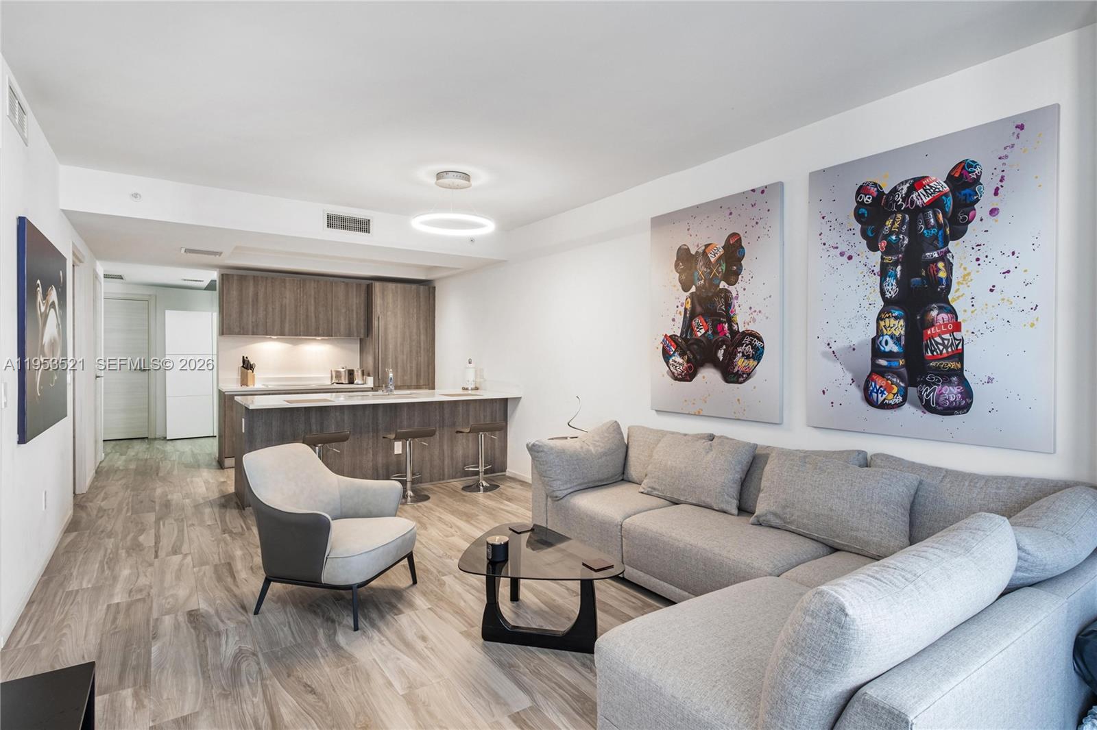 801 S Miami Ave #4207, Miami FL 33130