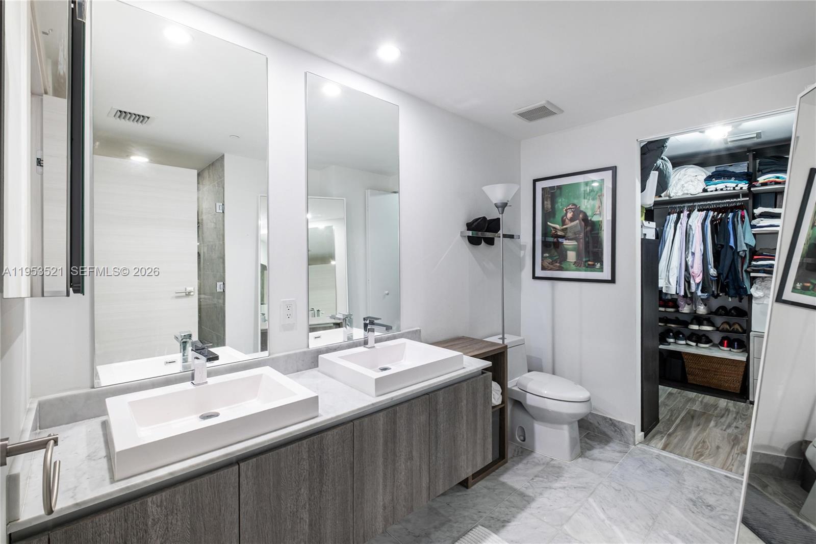 801 S Miami Ave #4207, Miami FL 33130