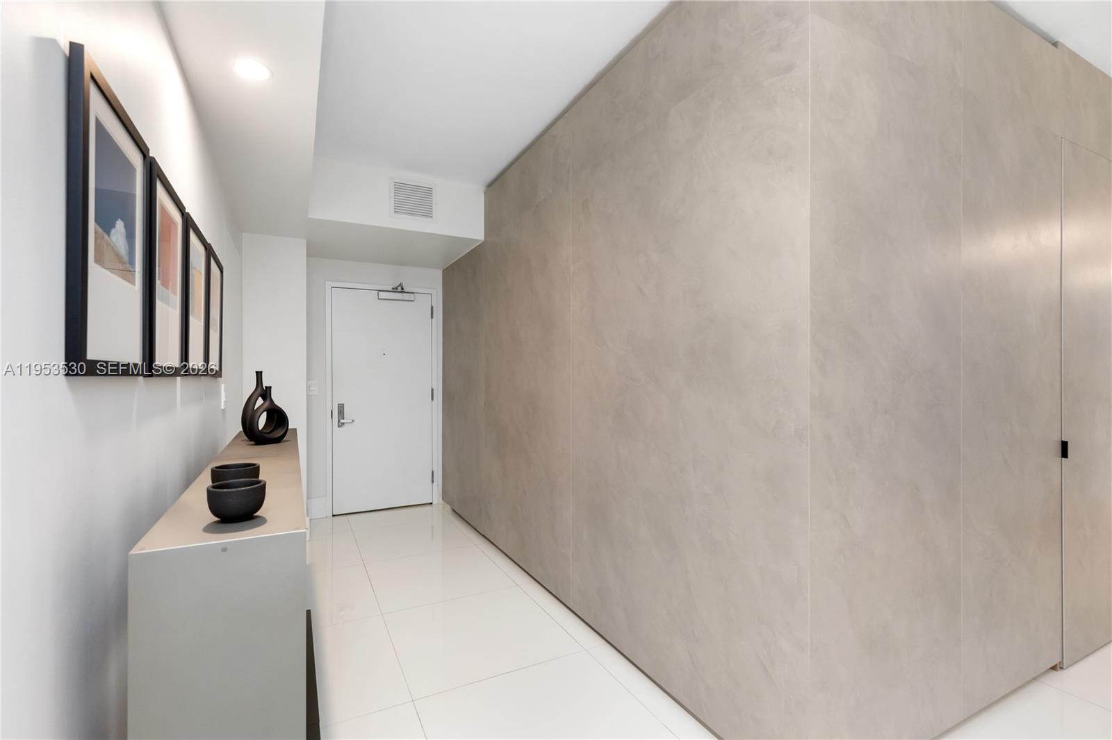 1010 Brickell Ave #1701, Miami FL 33131
