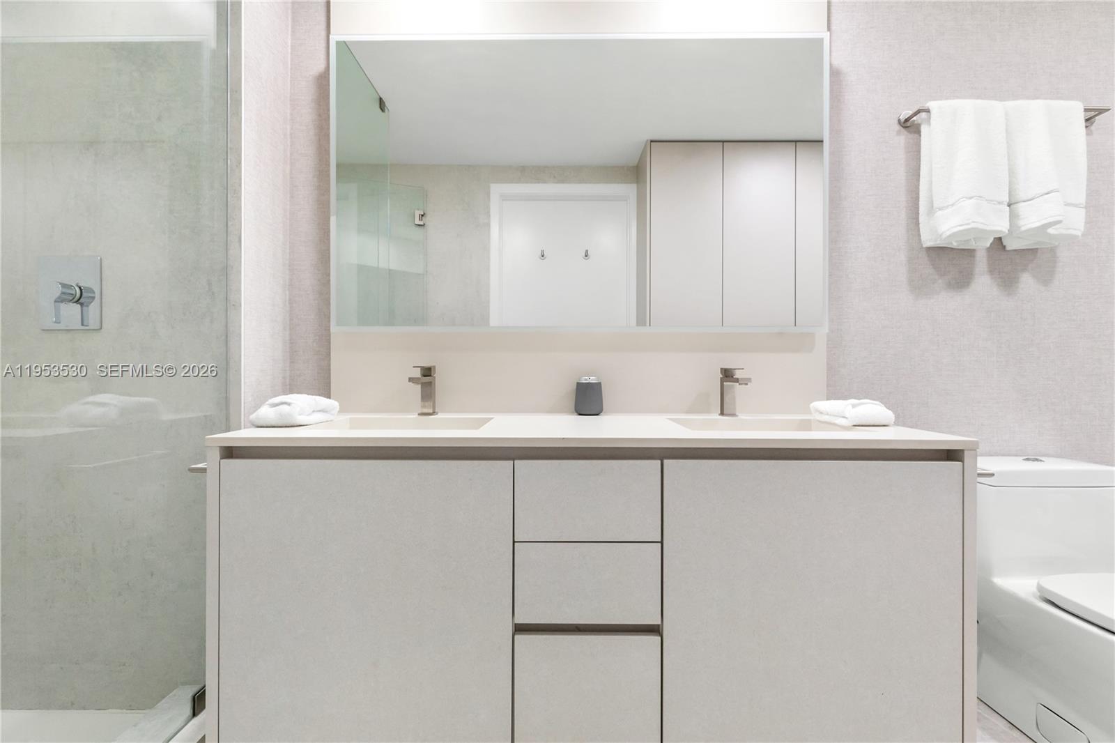 1010 Brickell Ave #1701, Miami FL 33131