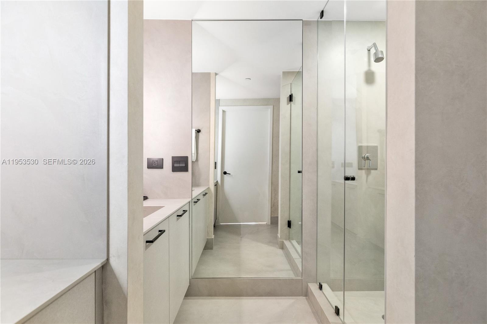 1010 Brickell Ave #1701, Miami FL 33131