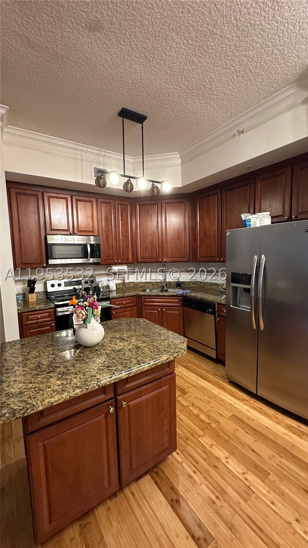 3001 NE 185th St #119, Aventura FL 33180