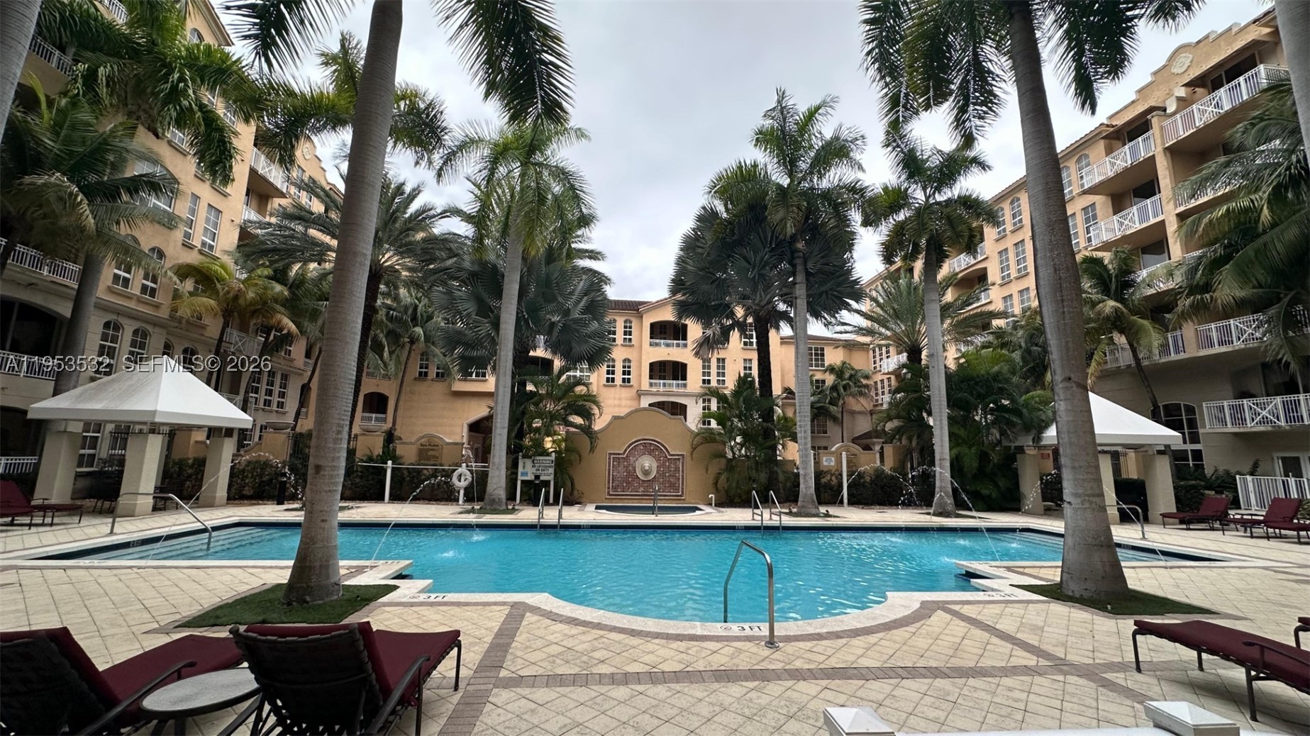 3001 NE 185th St #119, Aventura FL 33180