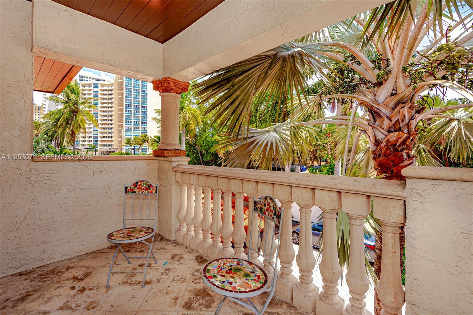 674 Ocean Blvd, Golden Beach FL 33160