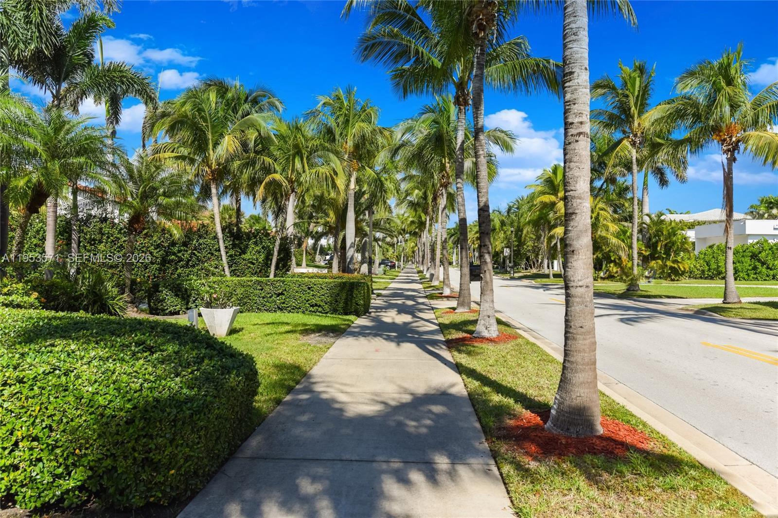 674 Ocean Blvd, Golden Beach FL 33160