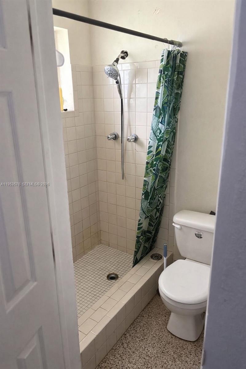10010 SW 161st St, Miami FL 33157