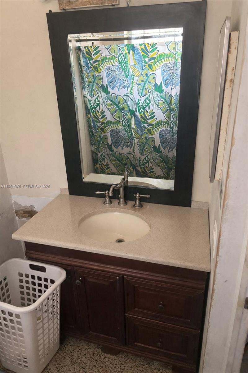 10010 SW 161st St, Miami FL 33157