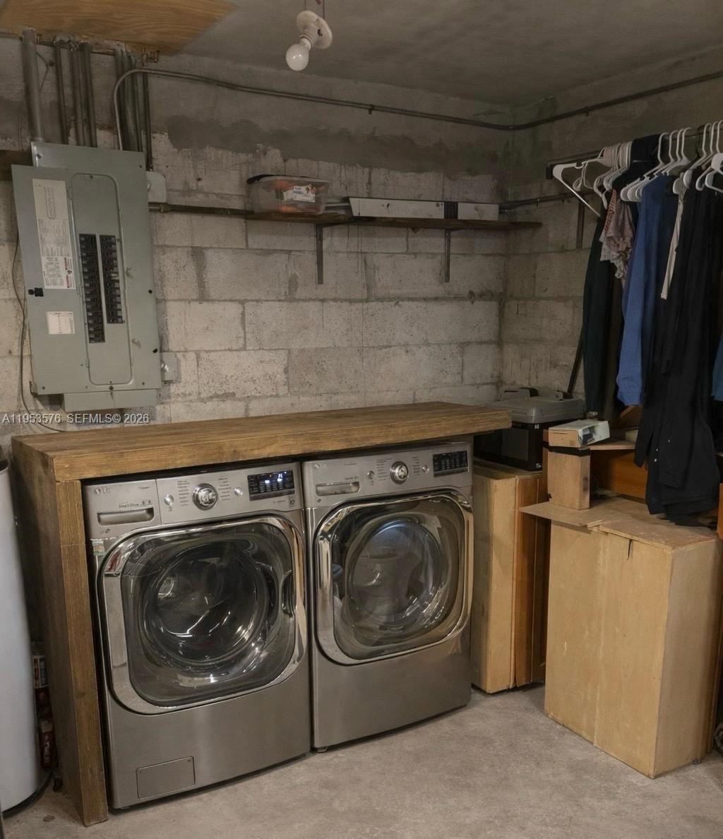 10010 SW 161st St, Miami FL 33157