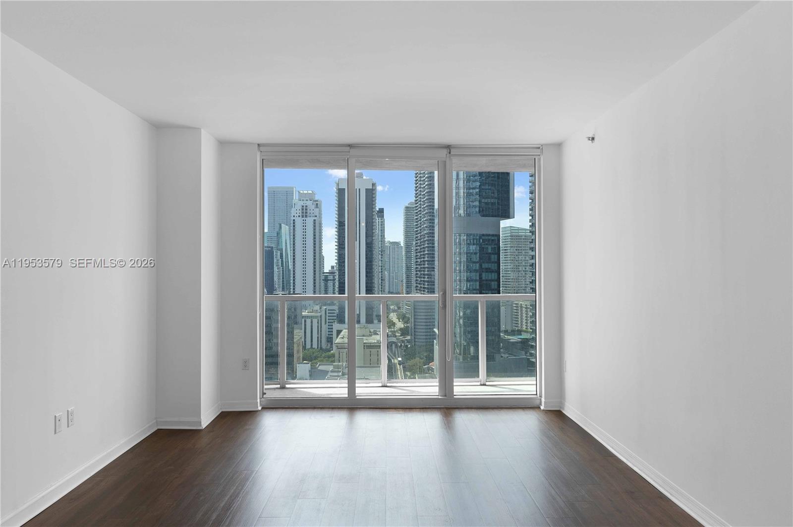 55 SE 6th St #2606, Miami FL 33131