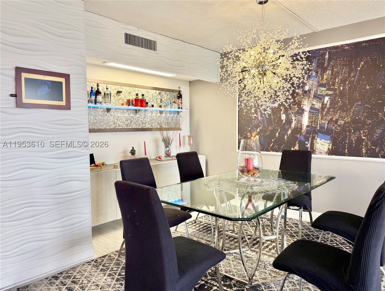 3701 N Country Club Dr #2205, Aventura FL 33180