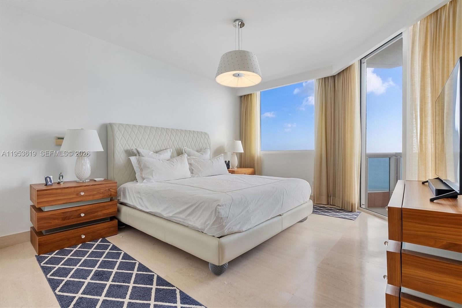 17875 Collins Ave #1906, Sunny Isles Beach FL 33160