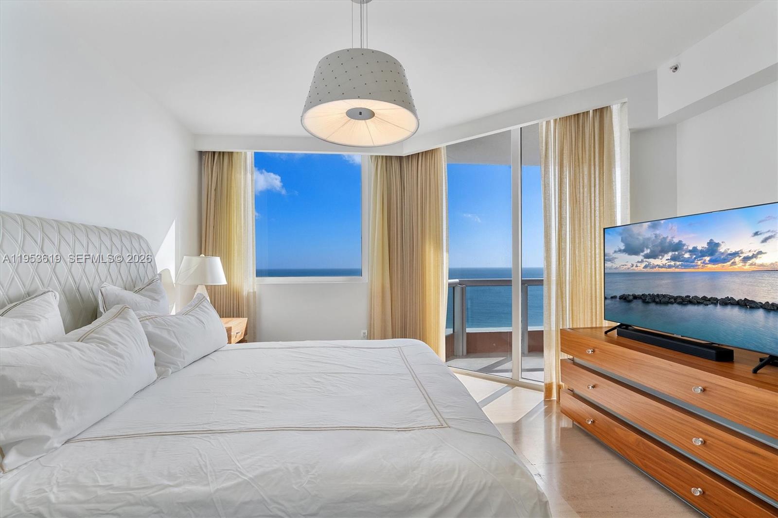 17875 Collins Ave #1906, Sunny Isles Beach FL 33160