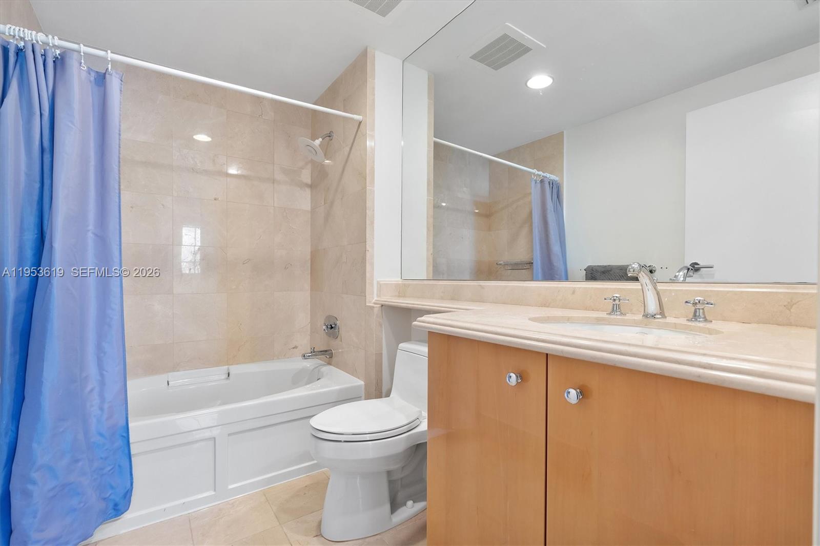 17875 Collins Ave #1906, Sunny Isles Beach FL 33160