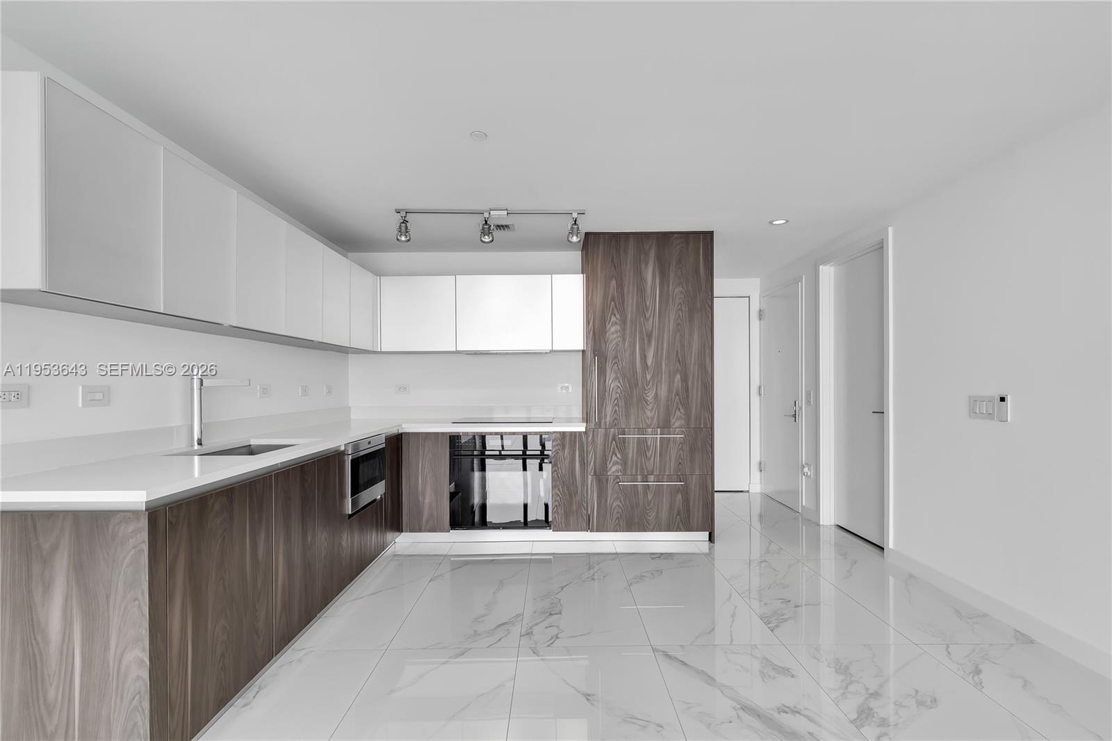 3131 NE 7th Ave #3704, Miami FL 33137