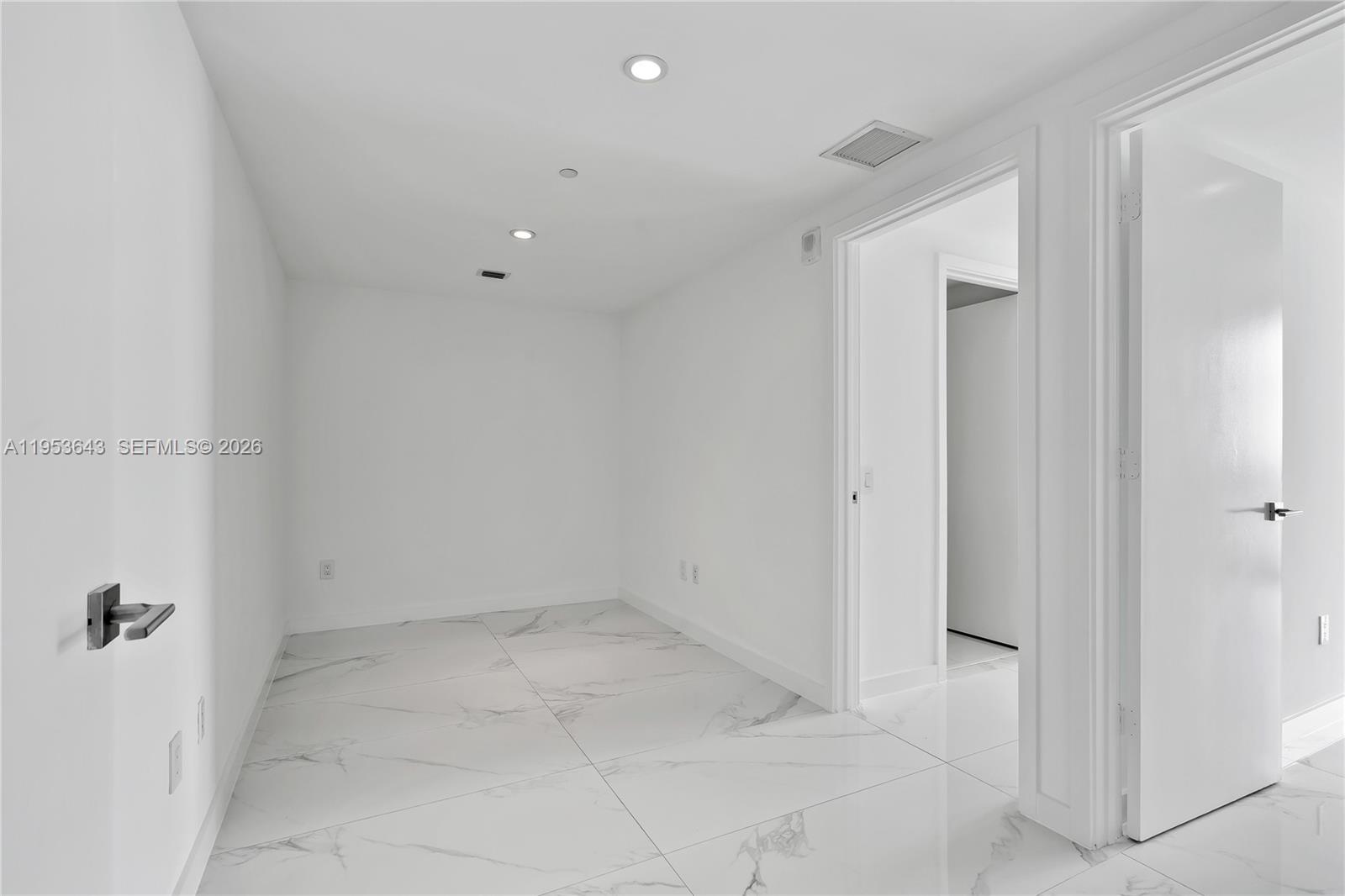 3131 NE 7th Ave #3704, Miami FL 33137