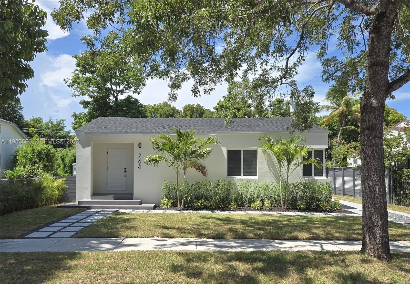 765 NW 45th St, Miami FL 33127