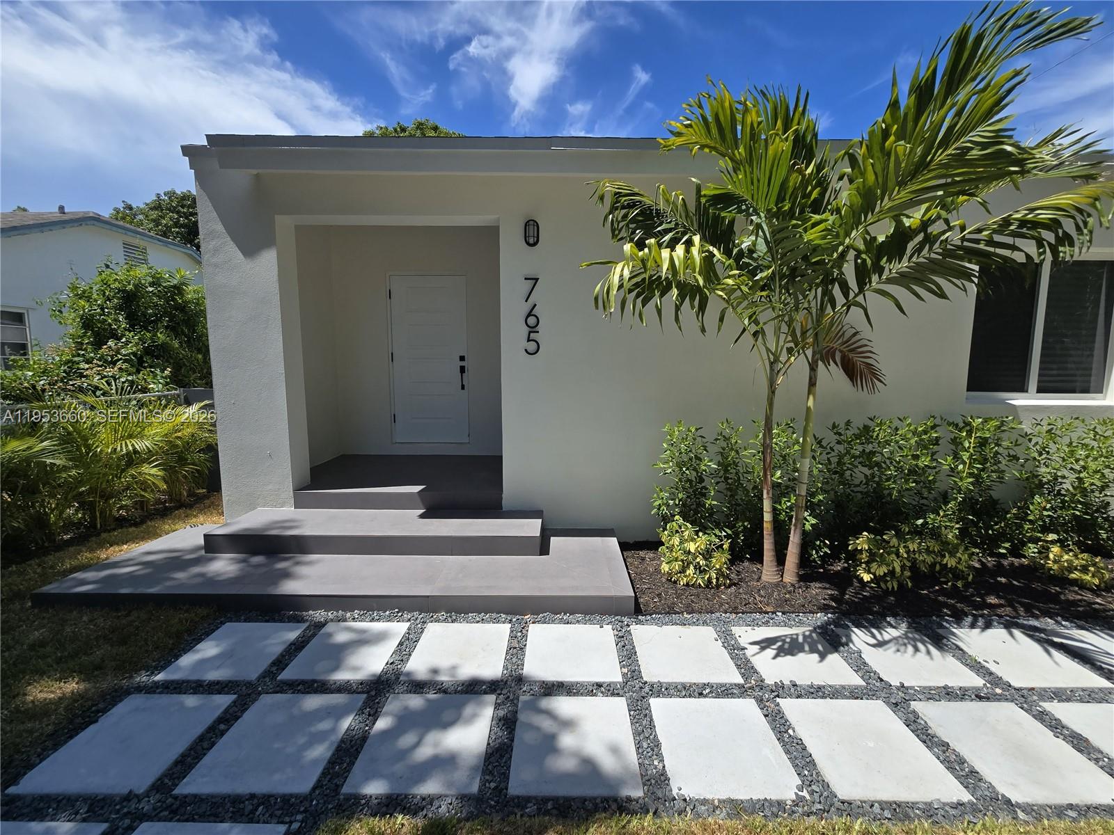 765 NW 45th St, Miami FL 33127