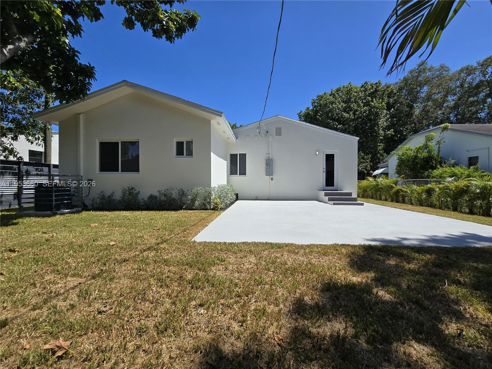 765 NW 45th St, Miami FL 33127