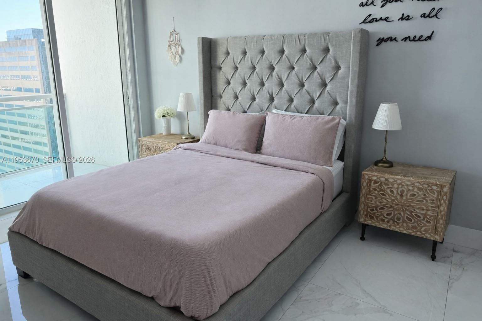 951 Brickell Ave #3304, Miami FL 33131