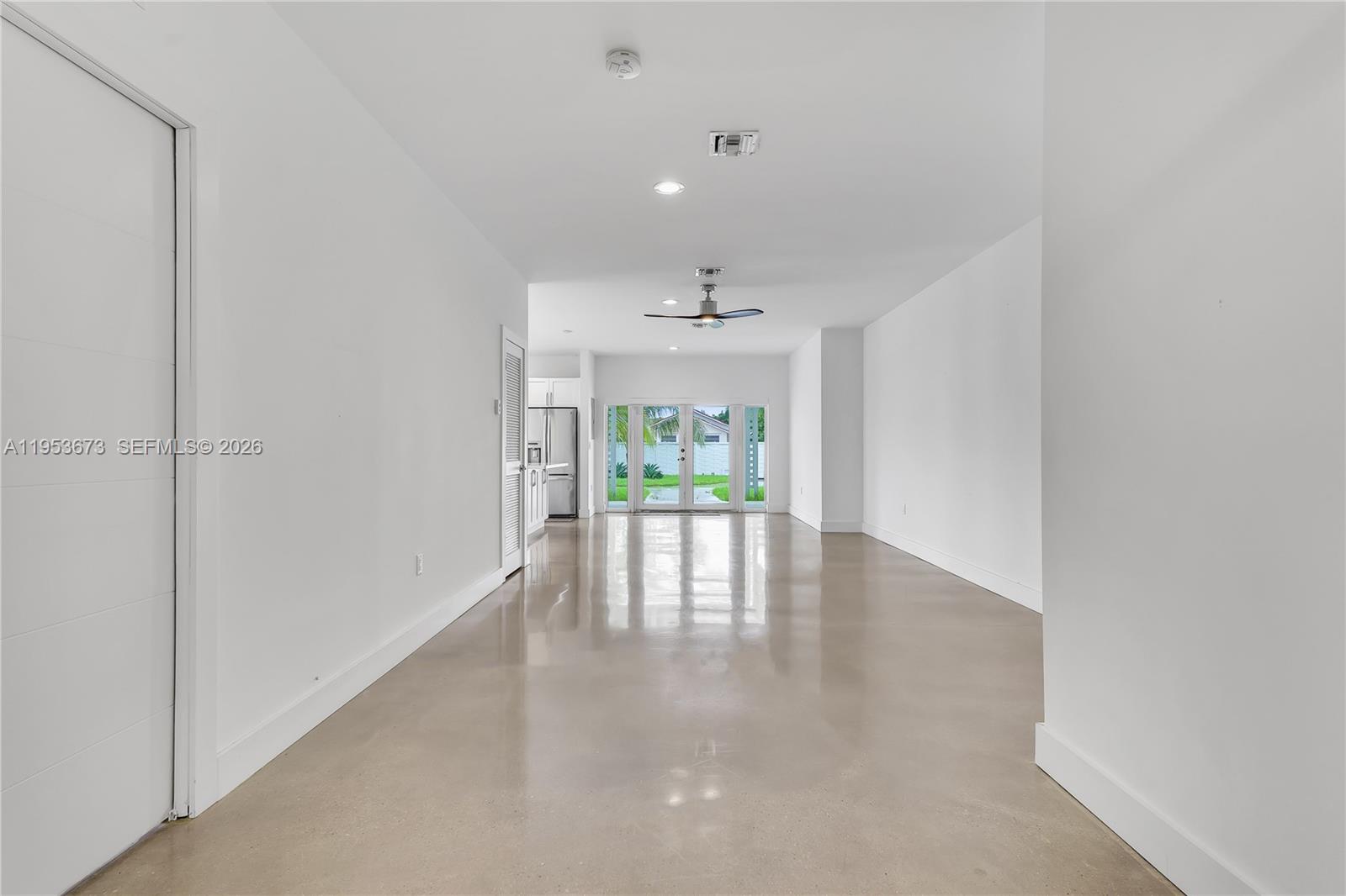 2247 NW 2nd St, Miami FL 33125
